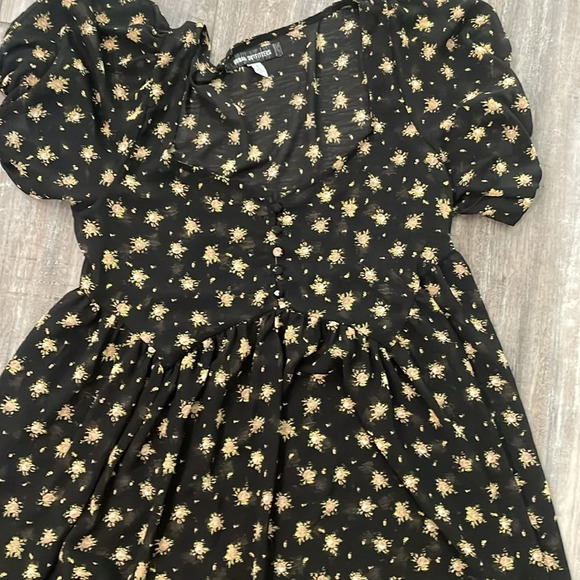 Urban Outfitters Floral Babydoll Short Sleeve Dress Small - Picture 5 of 11